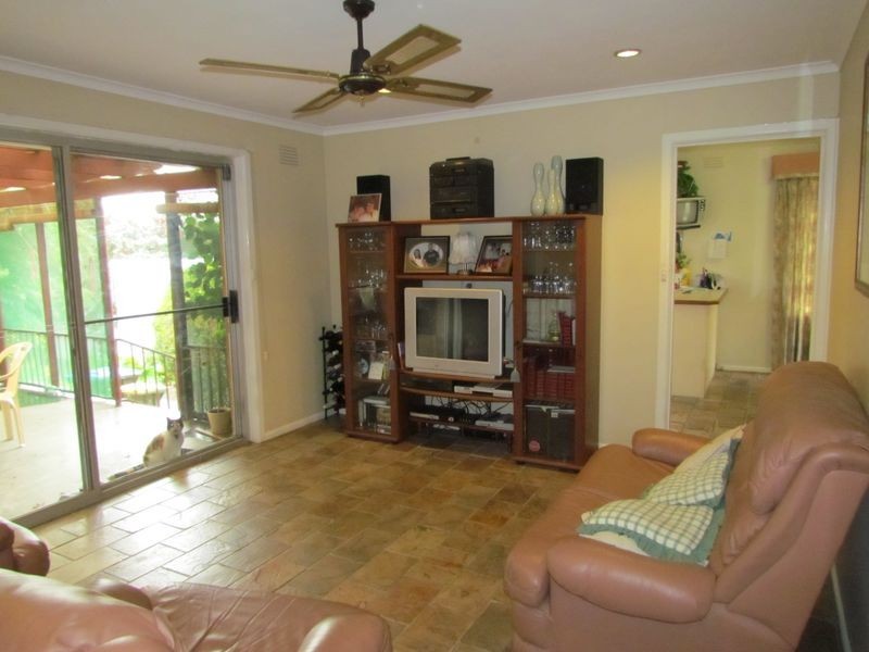 13 Beilby Street, Bayswater VIC 3153