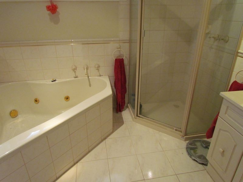 13 Beilby Street, Bayswater VIC 3153