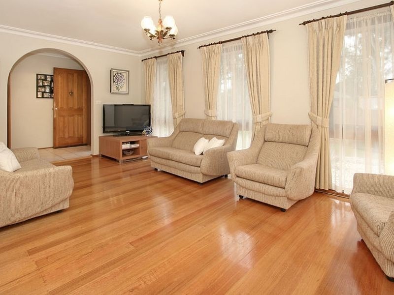 172 Dandelion Drive, Rowville VIC 3178