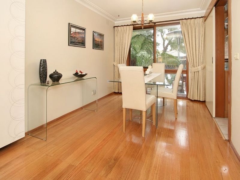 172 Dandelion Drive, Rowville VIC 3178