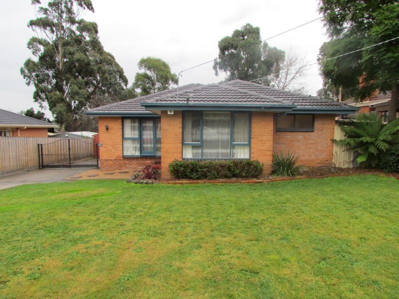 16 Darwin Road, Boronia VIC 3155