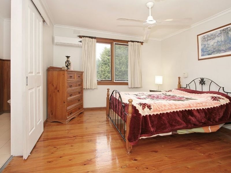 349 Scoresby Road, Ferntree Gully VIC 3156