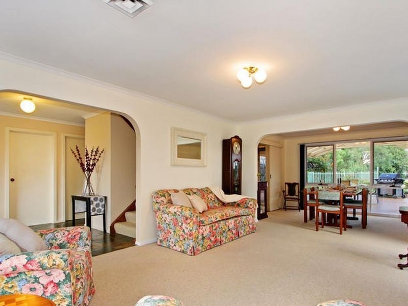 11 Chelmsford Court, Ferntree Gully VIC 3156