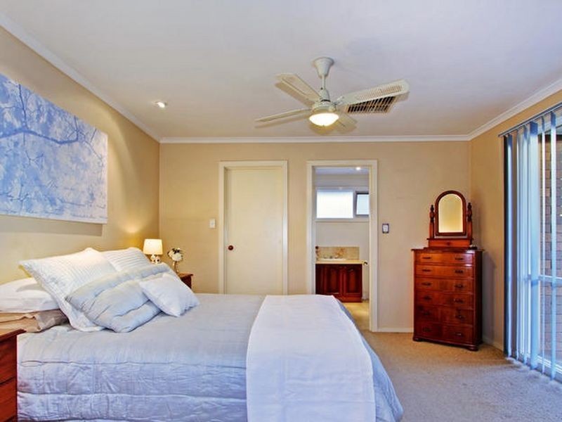 11 Chelmsford Court, Ferntree Gully VIC 3156