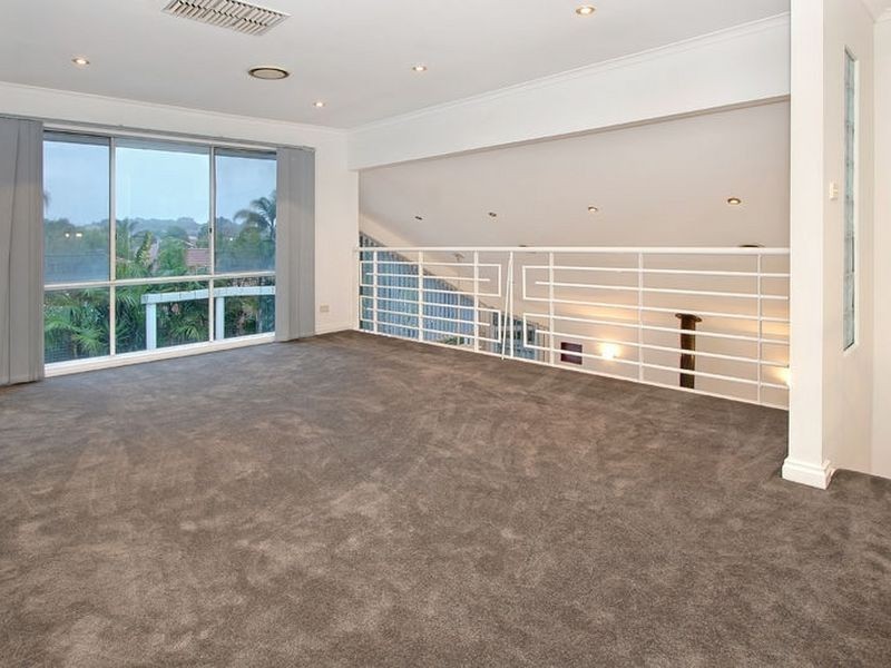 400 Dandelion Drive, Rowville VIC 3178