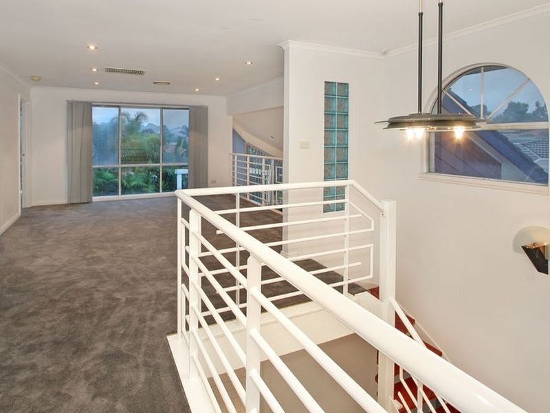 400 Dandelion Drive, Rowville VIC 3178