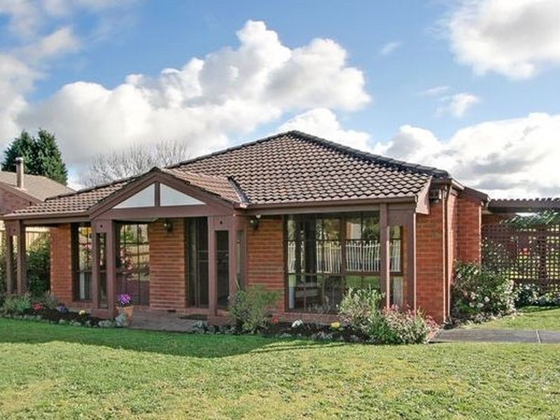 49 Dandelion Drive, Rowville VIC 3178