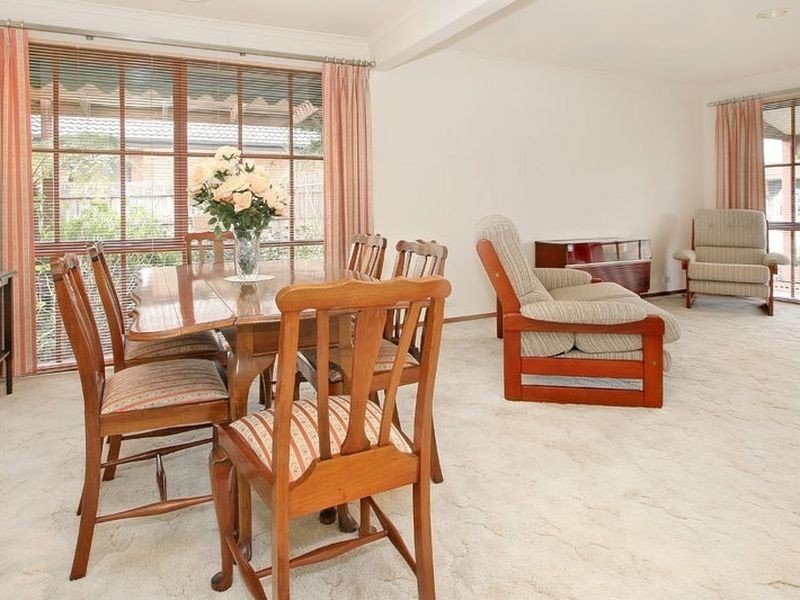 49 Dandelion Drive, Rowville VIC 3178