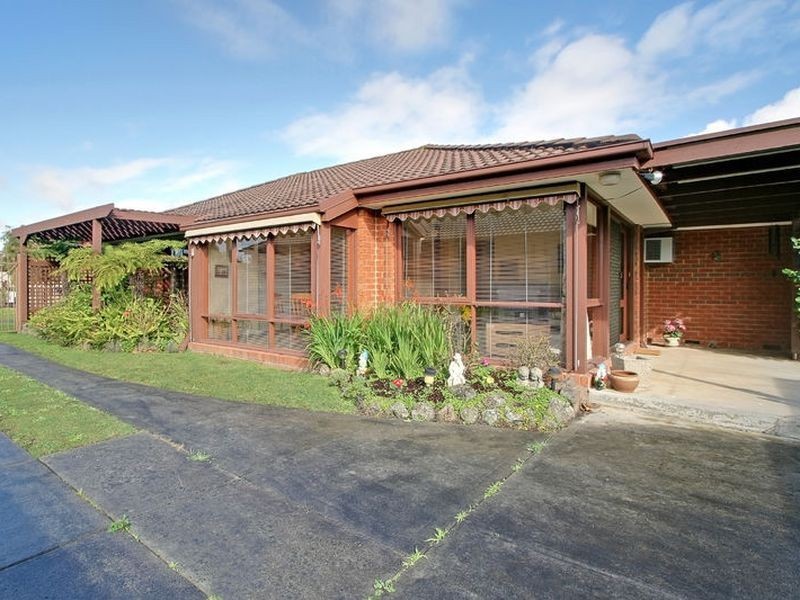 49 Dandelion Drive, Rowville VIC 3178