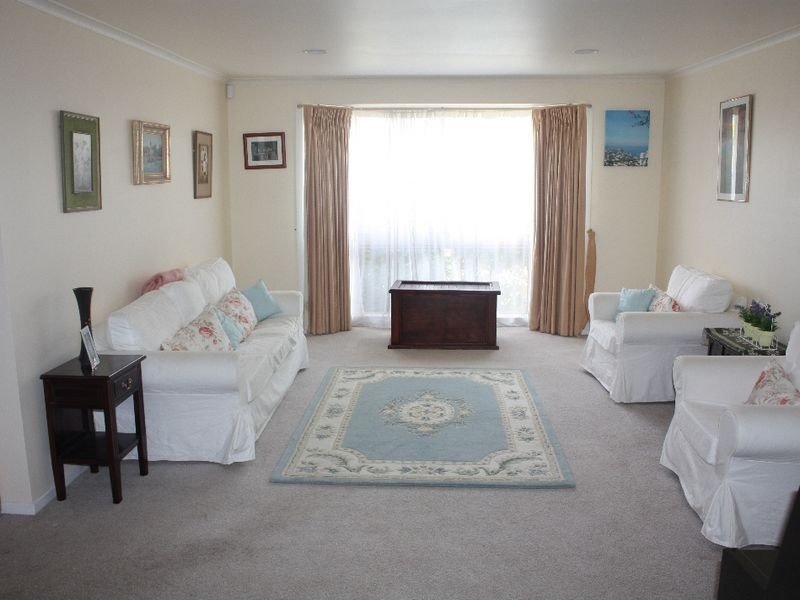 6 Ladonga Place, Rowville VIC 3178