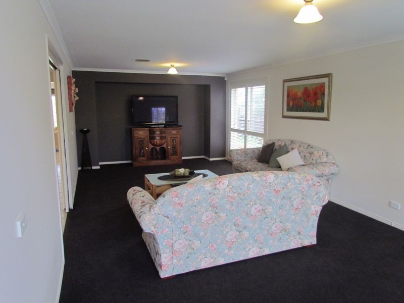 5 Webb Court, Rowville VIC 3178