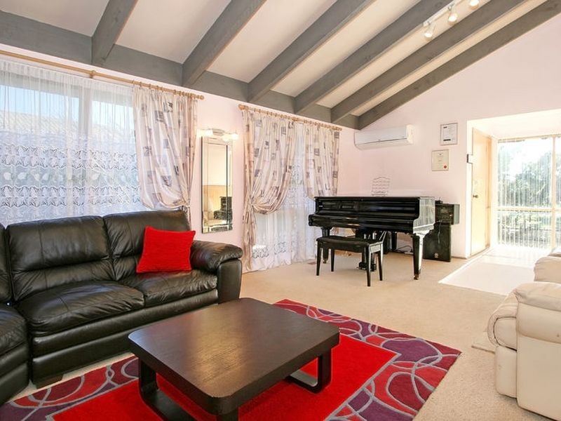 26 Crusoe Drive, Lysterfield VIC 3156