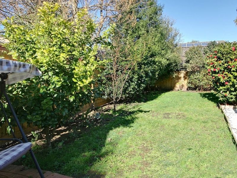 26 Crusoe Drive, Lysterfield VIC 3156