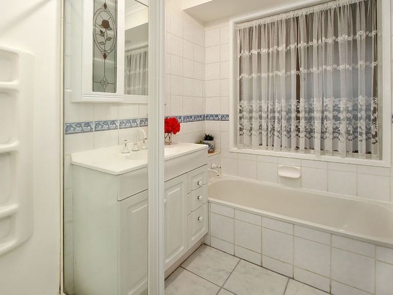 62 Willow Avenue, Rowville VIC 3178