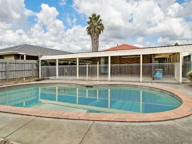 62 Willow Avenue, Rowville VIC 3178