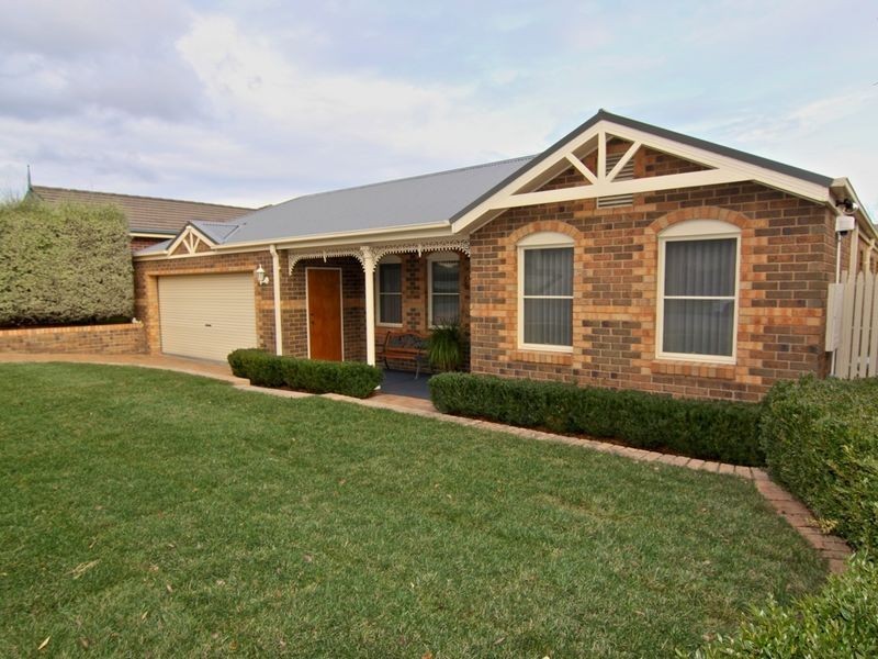 83 Pitfield Crescent, Rowville VIC 3178