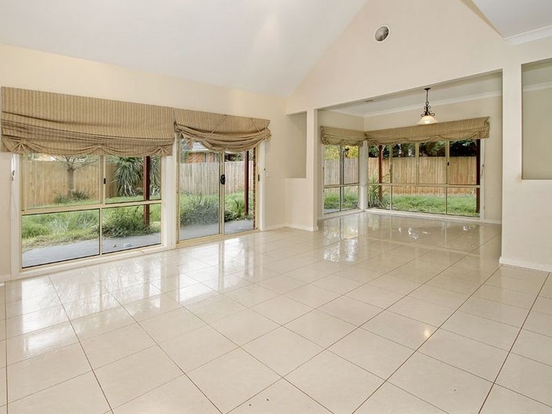 13 Kempston Court, Rowville VIC 3178