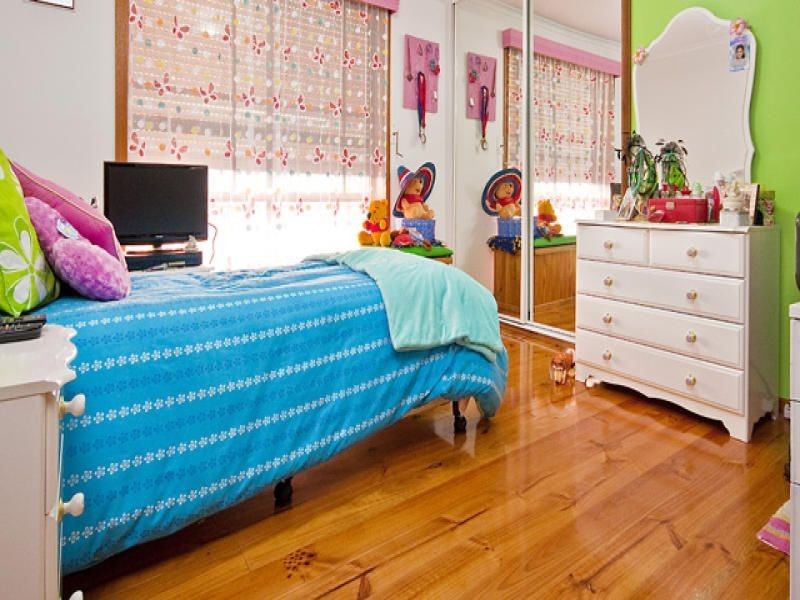 8 Glenelg Court, Rowville VIC 3178