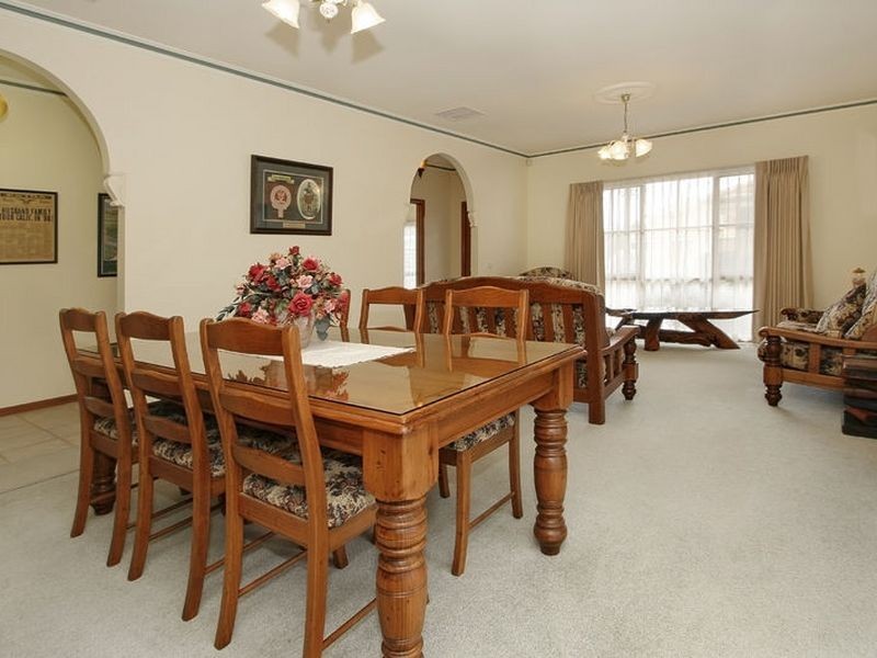 21 Hodges Close, Rowville VIC 3178