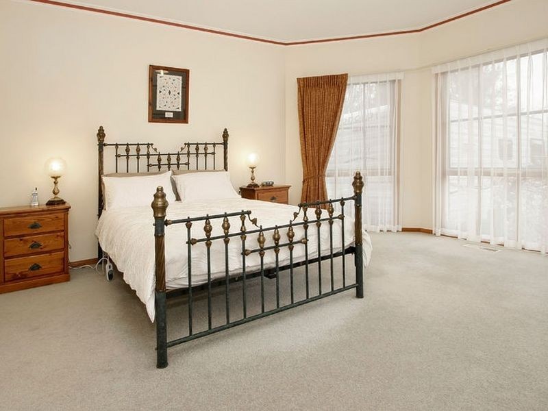 21 Hodges Close, Rowville VIC 3178