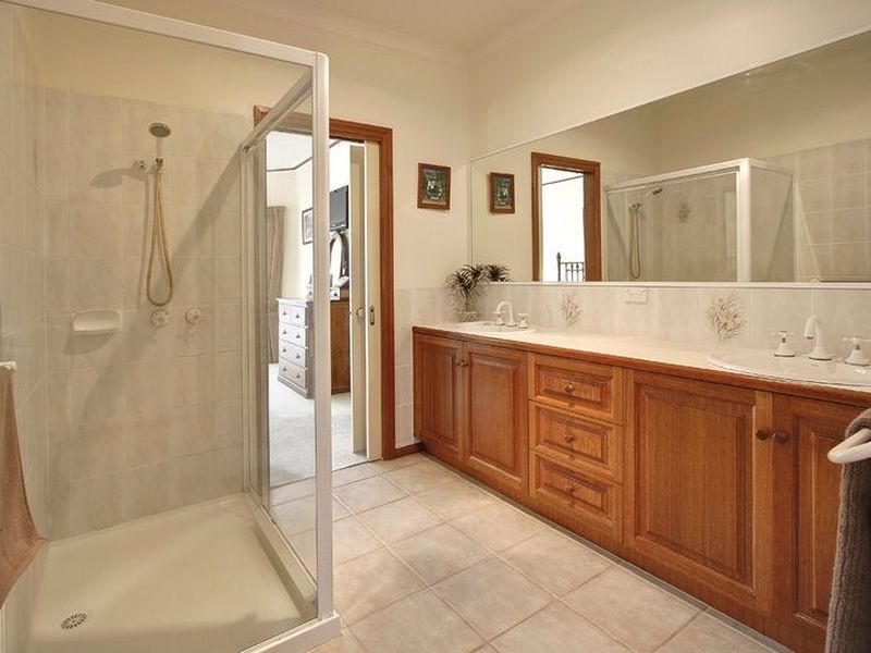 21 Hodges Close, Rowville VIC 3178