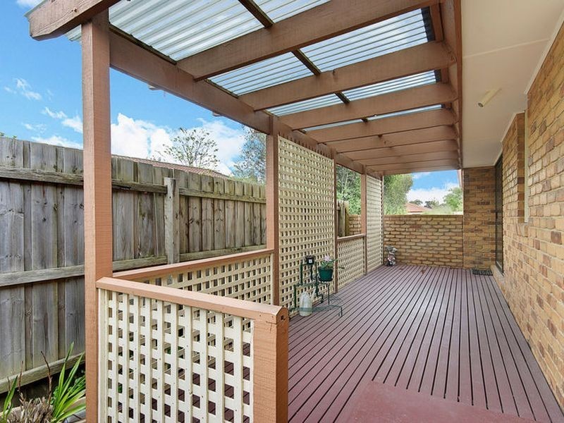 1/2 Snow Gum Close, Rowville VIC 3178