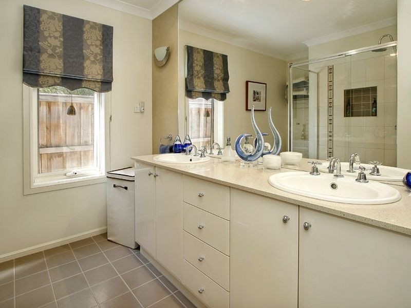 28 Paringa Drive, Ferntree Gully VIC 3156