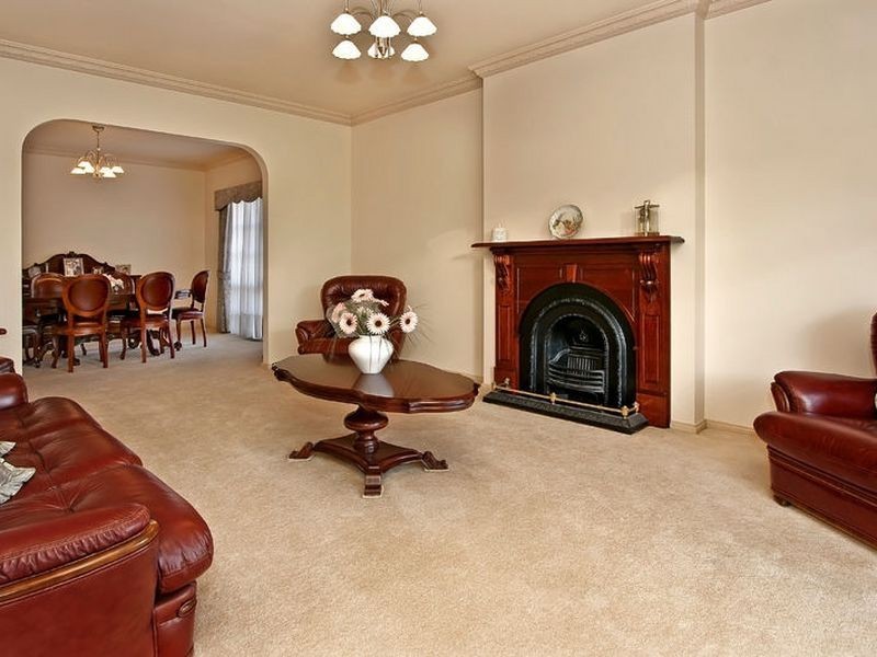 1 Ling Drive, Rowville VIC 3178