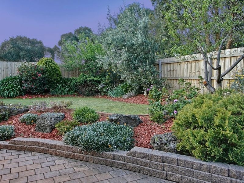 1 Ling Drive, Rowville VIC 3178
