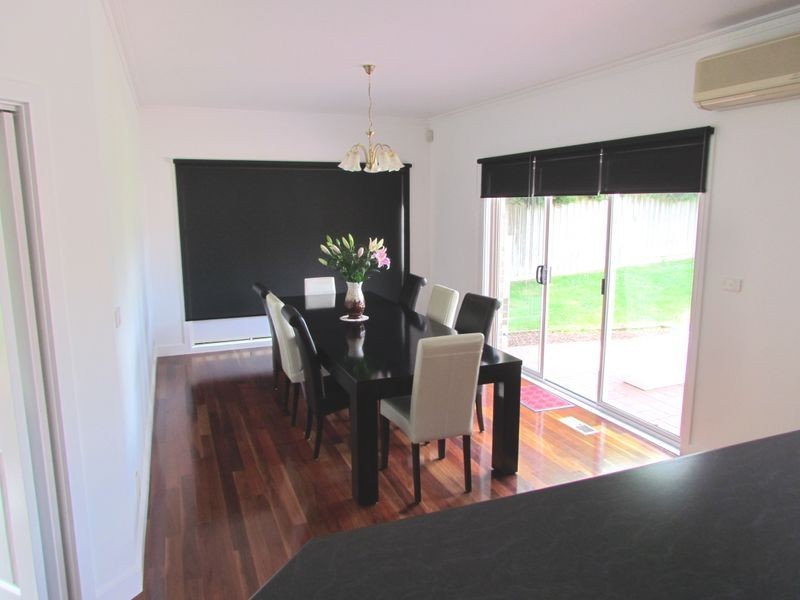 65 Vista Crescent, Rowville VIC 3178