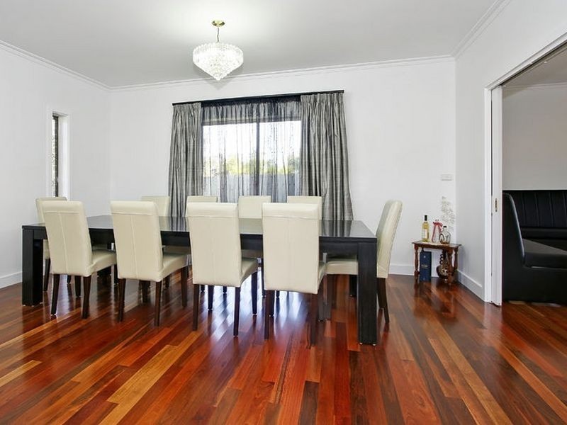 65 Vista Crescent, Rowville VIC 3178