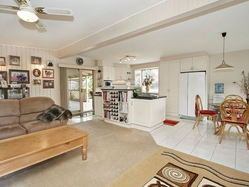 24 Philip Road, Knoxfield VIC 3180