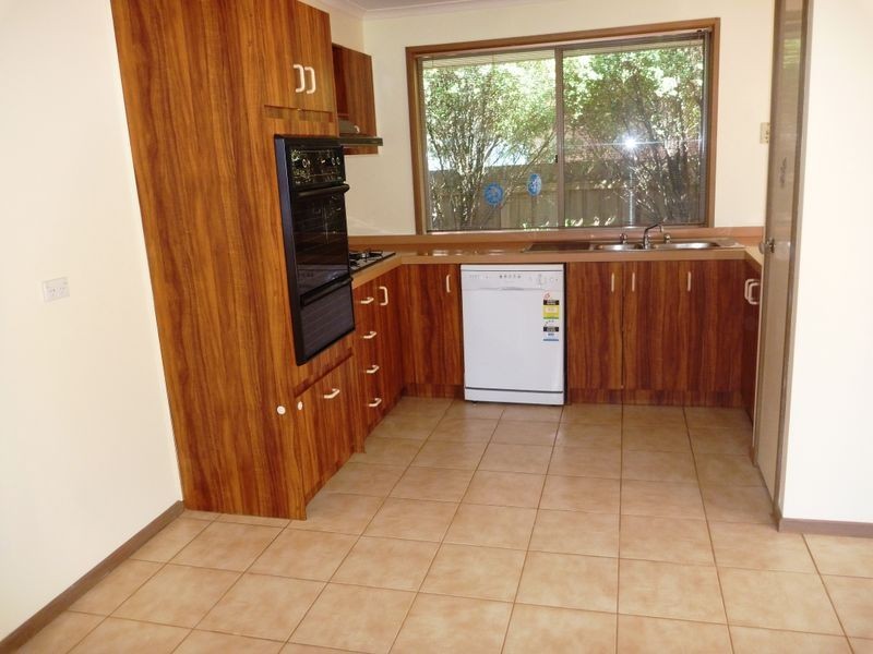 18 Linnel Court, Rowville VIC 3178