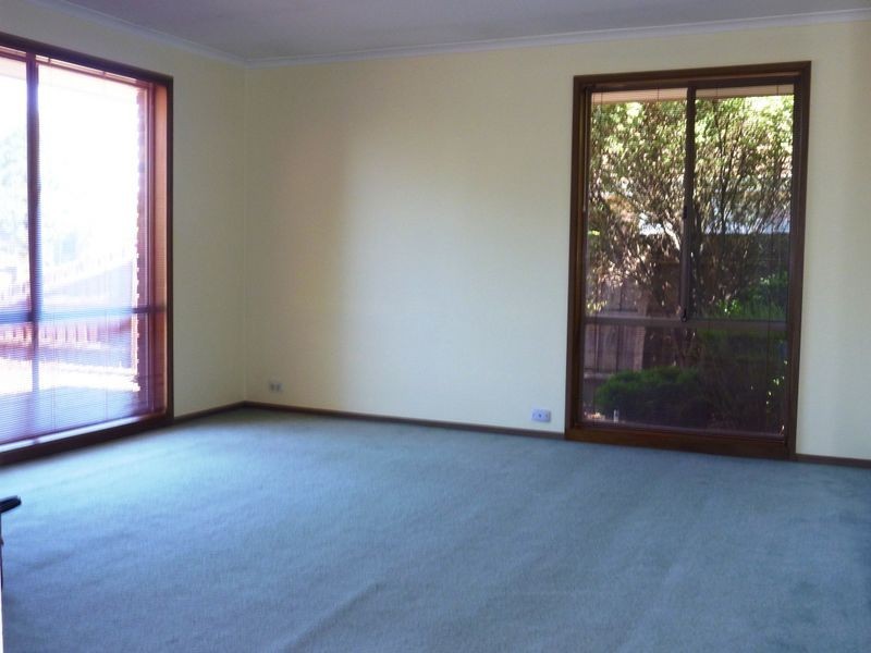 18 Linnel Court, Rowville VIC 3178