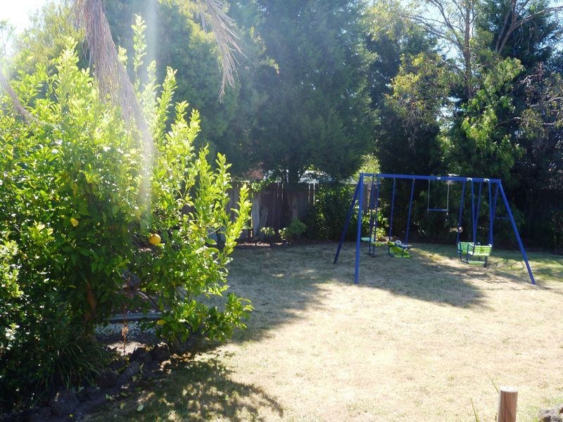 18 Linnel Court, Rowville VIC 3178