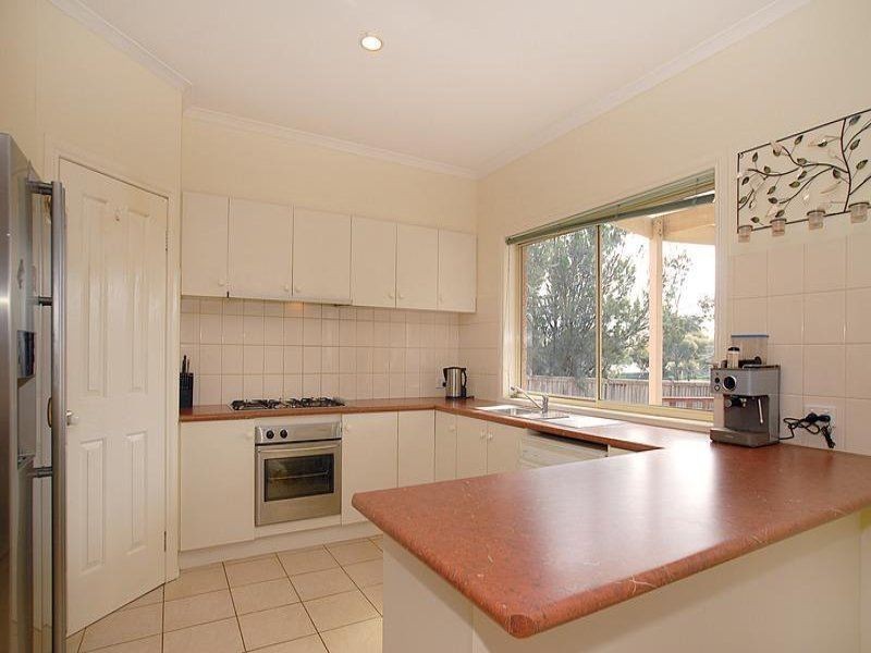 11 The Briars, Lysterfield VIC 3156