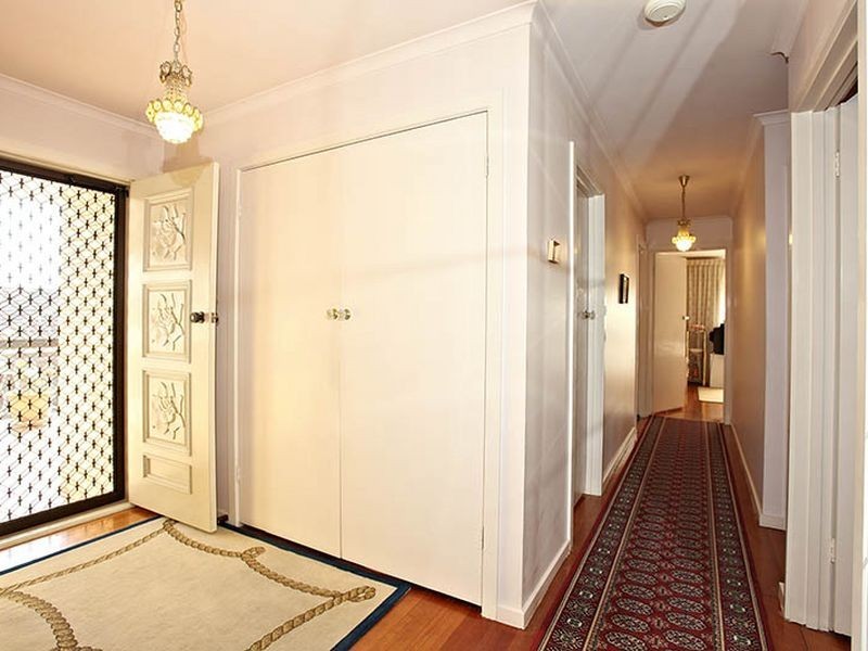 47 Bradstreet Road, Mount Waverley VIC 3149