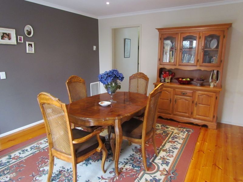 1/4 Burchall Crescent, Rowville VIC 3178
