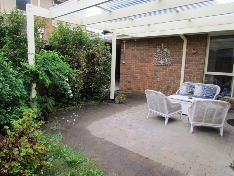 1/4 Burchall Crescent, Rowville VIC 3178