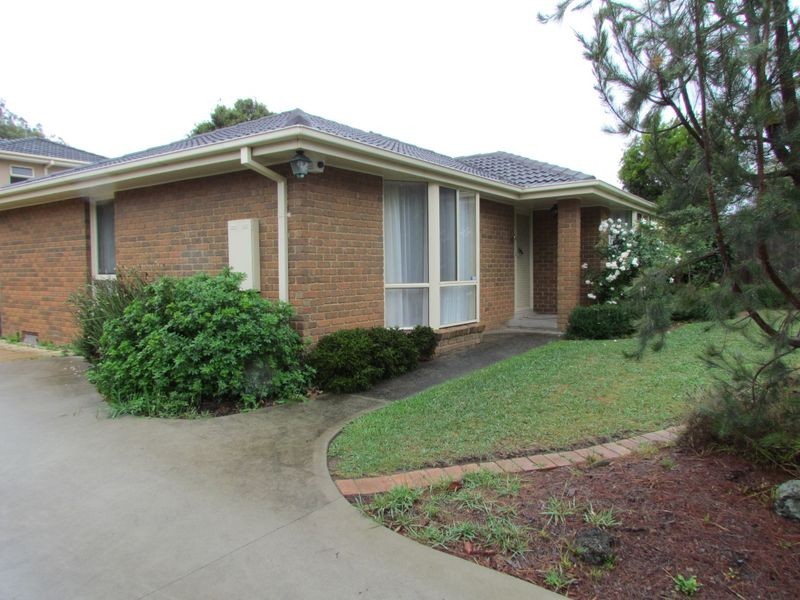 1/4 Burchall Crescent, Rowville VIC 3178
