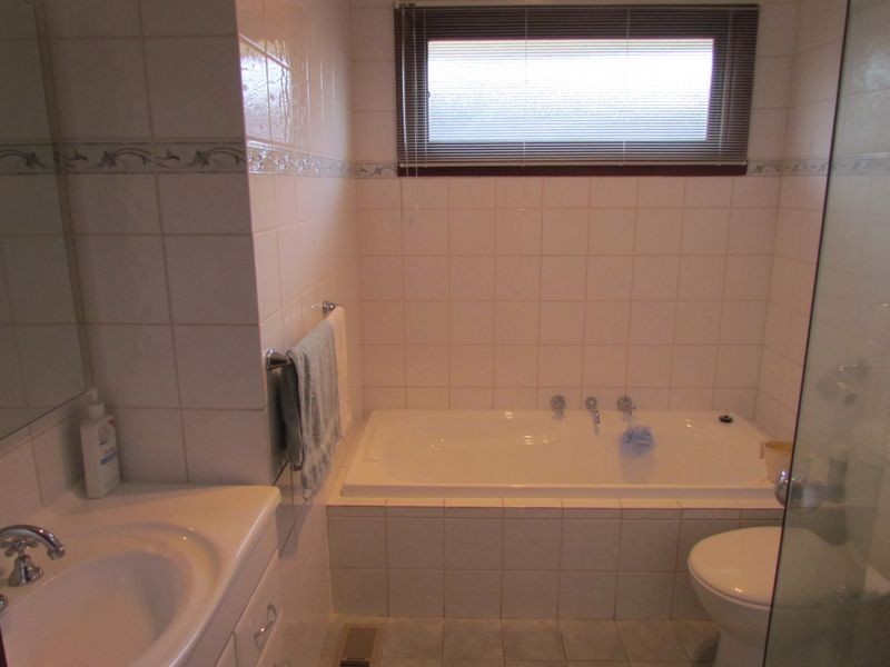 1104 Stud Road, Rowville VIC 3178