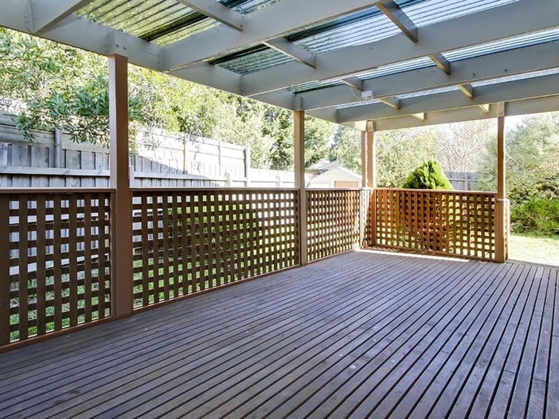 10 Eyre Close, Rowville VIC 3178