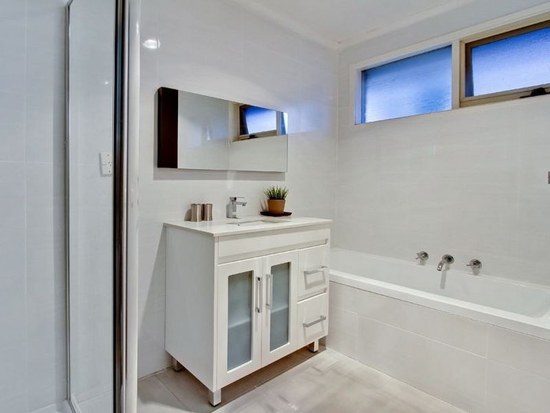 75 Turramurra Drive, Rowville VIC 3178