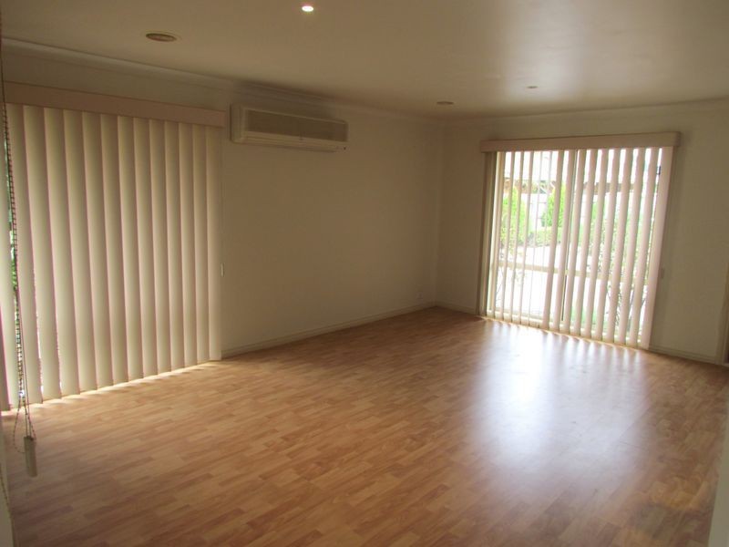 2/86 Lakeview Avenue, Rowville VIC 3178