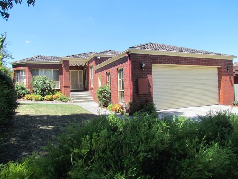 18 Erie Avenue, Rowville VIC 3178