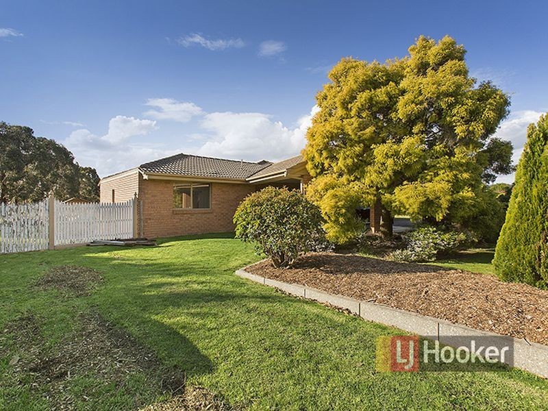 82 Lakeview Avenue, Rowville VIC 3178