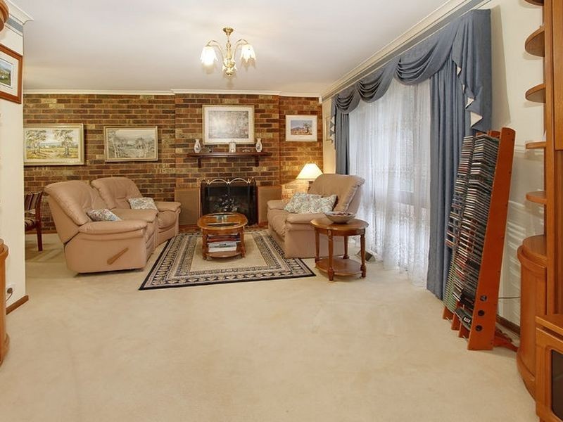 62 Wallace Road, Wantirna South VIC 3152