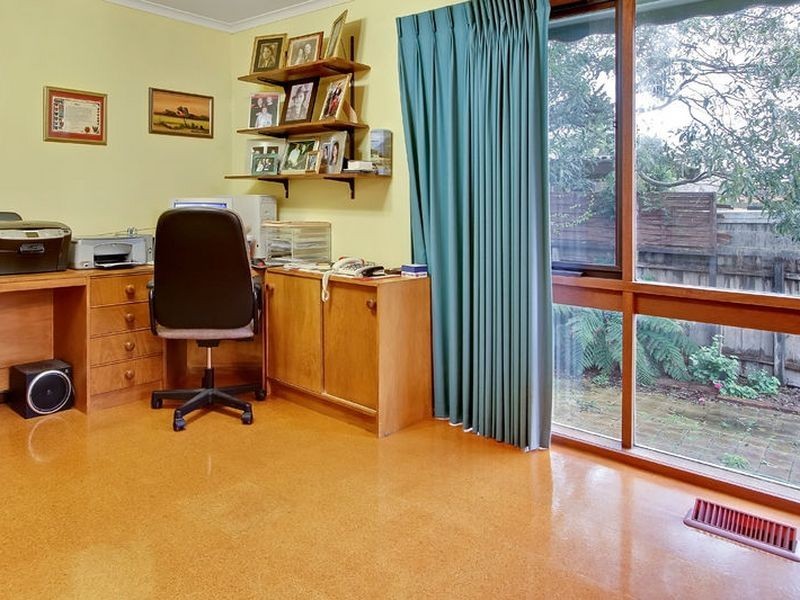 62 Wallace Road, Wantirna South VIC 3152