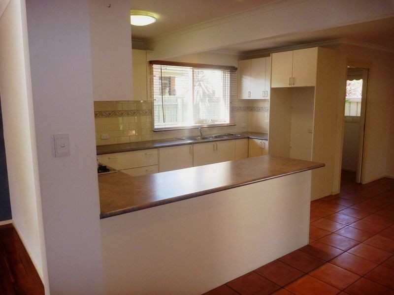 1/11 Fourth Avenue, Rowville VIC 3178