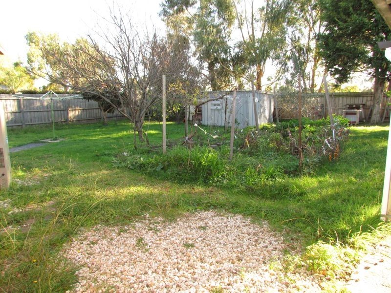 12 Spruce Drive, Rowville VIC 3178